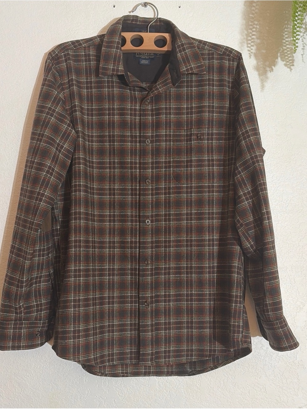 Pendleton Trail Shirt Mens Large Brown Plaid Wool Elbow Patches Button Up